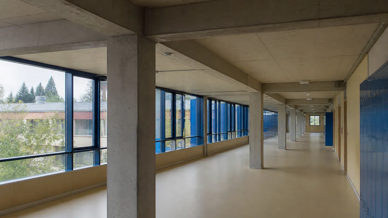 Vulnerabilità sismica scuole, verifica su edificio scolastico in cemento armato